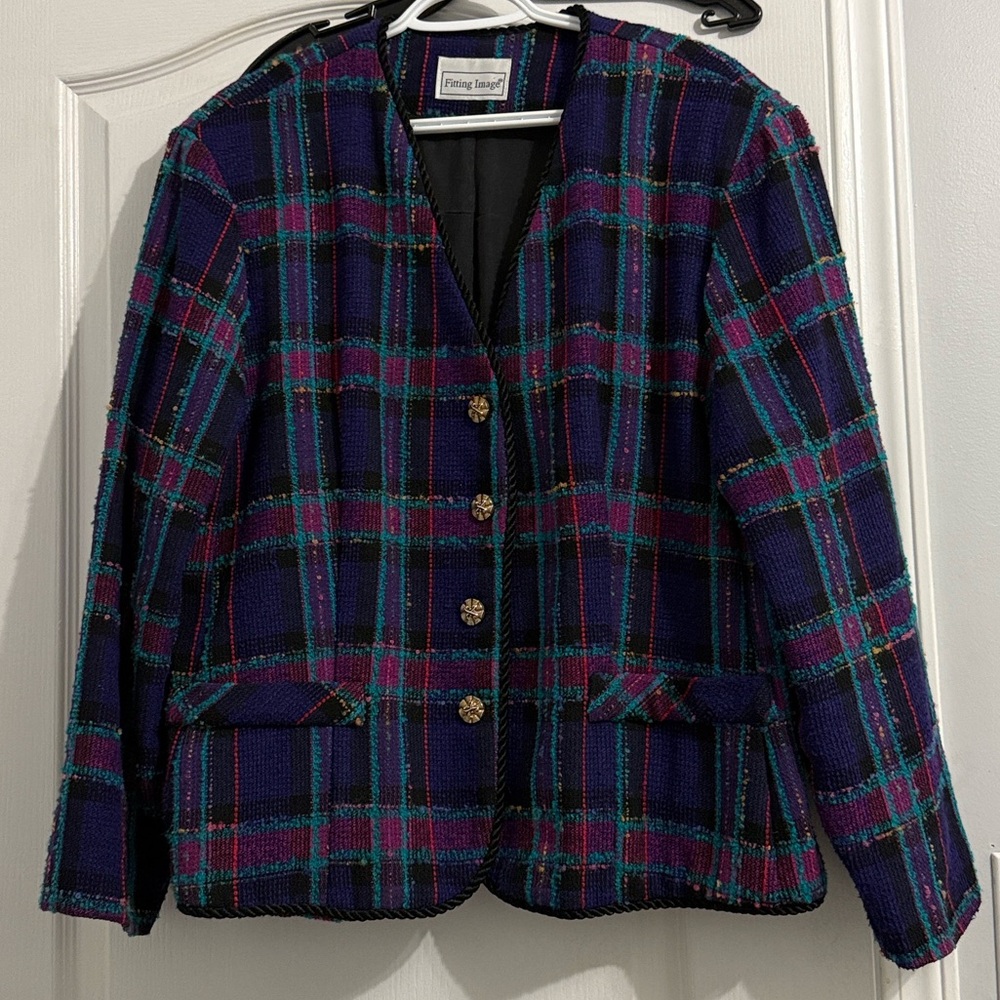 Fitting Image Classic Plaid Blazer with Gold Accents Size 20